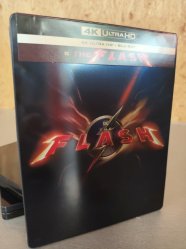 Flash - 4K Ultra HD Blu-ray + Blu-ray Steelbook (bez CZ) OUTLET