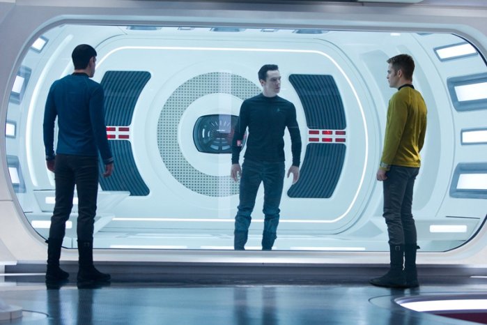detail Star Trek: Do temnoty - Blu-ray