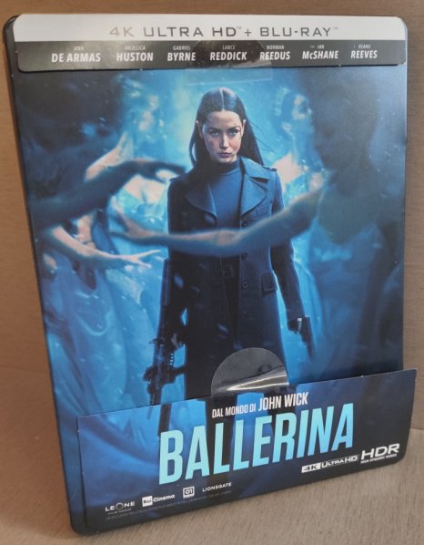 detail Balerina - 4K UHD + Blu-ray Steelbook (bez CZ) Blue